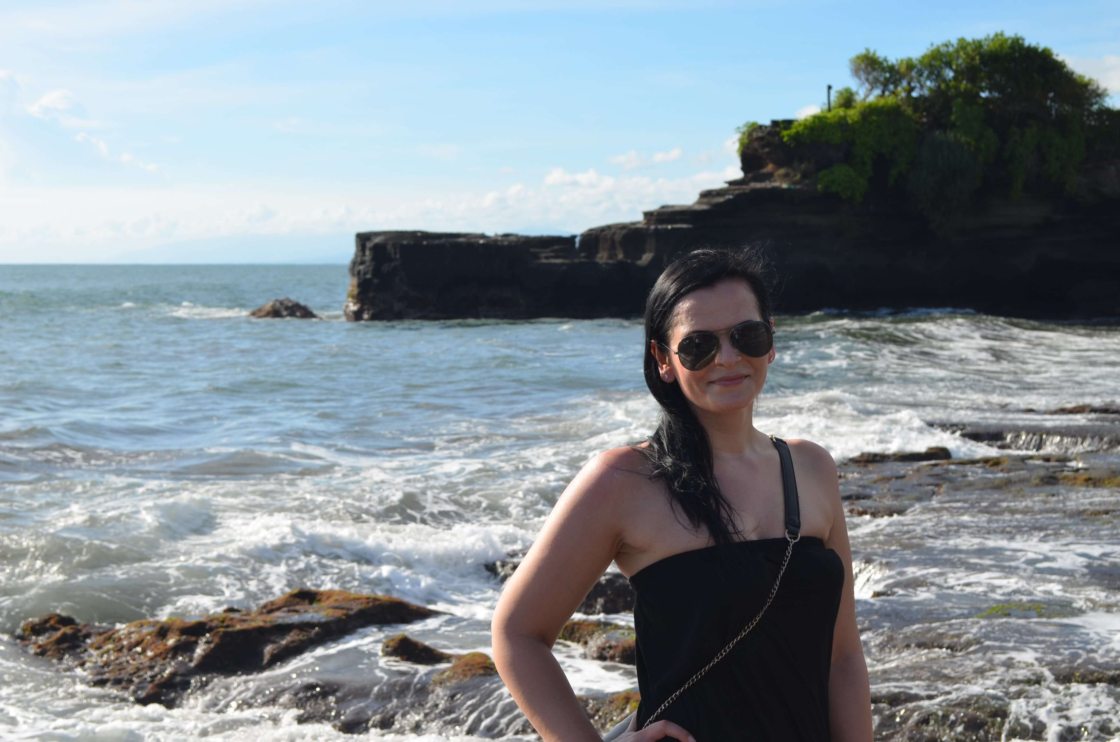 Maria am Pura Tanah Lot Tempel