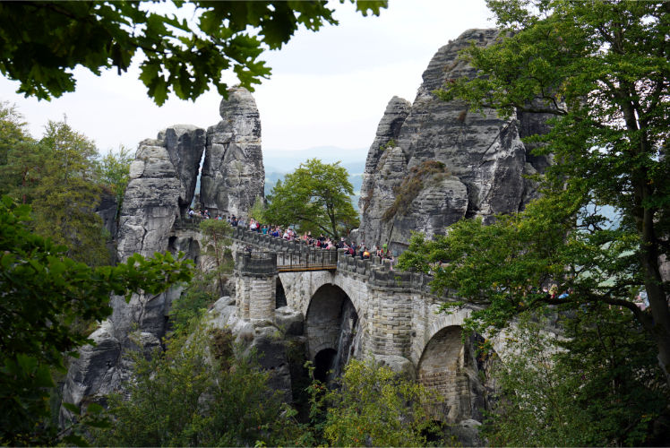 Basteibrücke sächsische Schweiz beste Zeit für einen Besuch