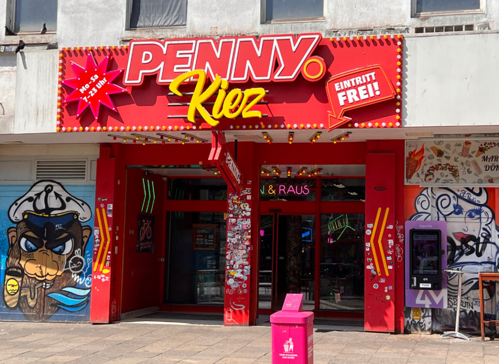 Kiez Penny Hamburg: Der wohl bekannteste Supermarkt auf der Reeperbahn