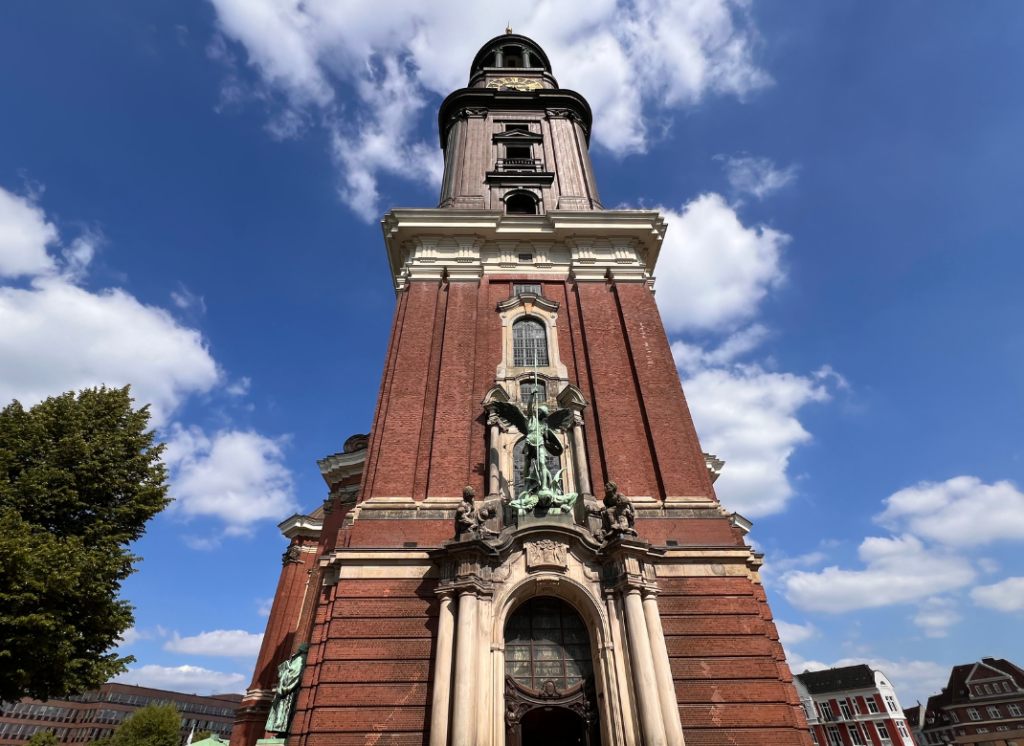 St. Michaelis Kirche Hamburg Aussicht