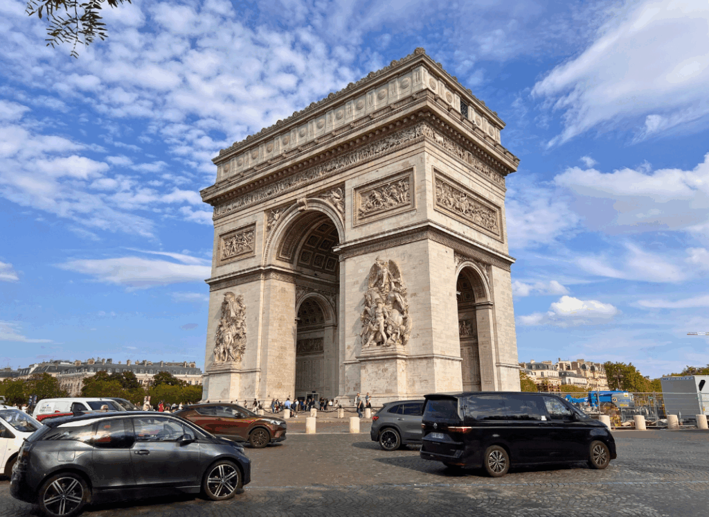 Arc de Triomphe Paris Sehenswert